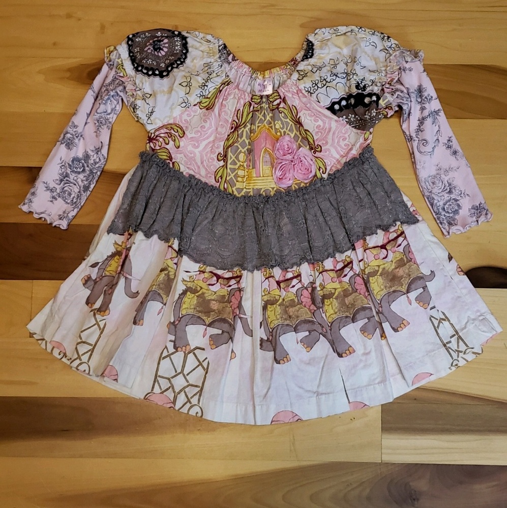 Giggle moon top
